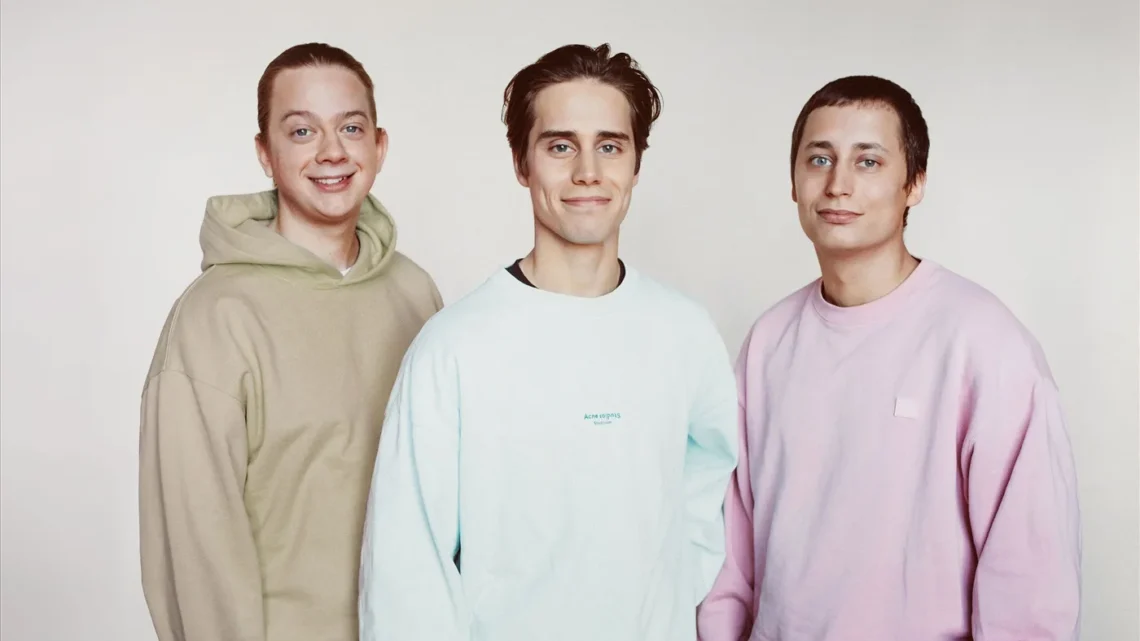 IJustWantToBeCool Biography: Members, Net Worth, Age, Songs, Origin, Career, Albums