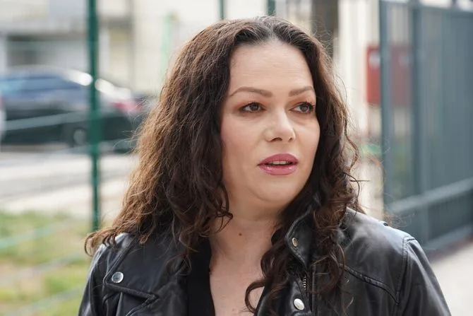 Ivana Peters Biography: Height, Age, Net Worth, Parents, Songs, Career, Husband, Albums