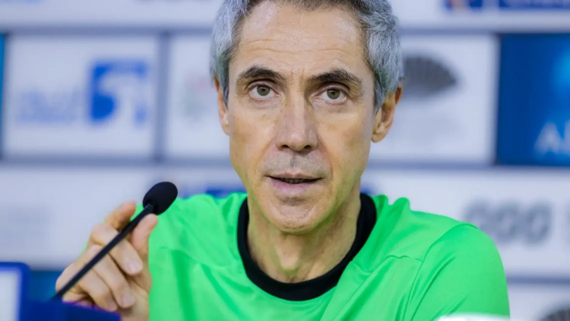 Paulo Sousa Biography: Age, Wife, Children, Net Worth, Height, Clubs, Stats, Career