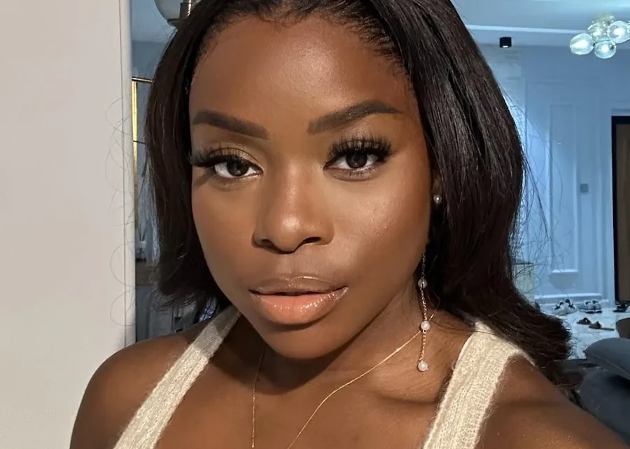 Tia Taylor Biography: Age, Parents, Net Worth, Height, YouTube, Business, Boyfriend, Education