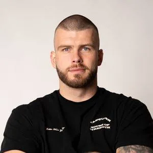 Antonie Lokhorst Biography: Age, Business, YouTube, Courses, Parents, Net Worth, Height, Wife