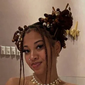 Destinee’s Hair Biography: Age, TikTok, Hair Tutorials, Parents, Net Worth, Height, Boyfriend, TikTok
