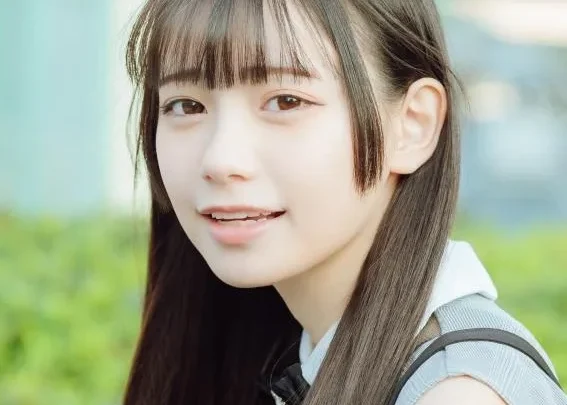 Akari Akase Biography: Career, Net Worth, Parents, Height, Cosplay, Songs, Age, Boyfriend