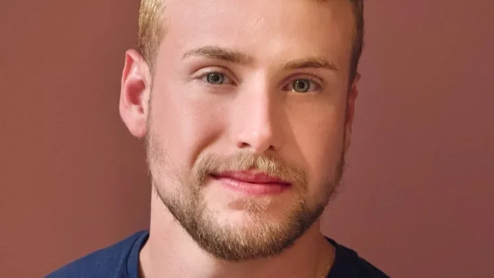 Igor Saringer Biography: Girlfriend, Age, Net Worth, Parents, Height, Awards, YouTube, Ethnicity