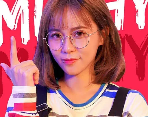 MisThy Biography: Age, Real Name, Net Worth, Height, Career, YouTube, Boyfriend, Business, Awards