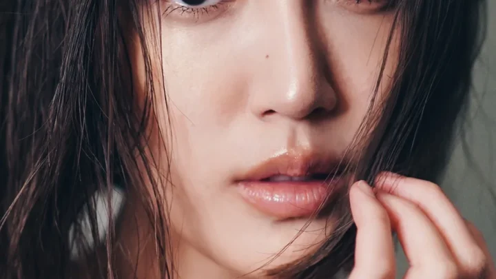 Karen Fujii Biography: Age, Husband, Net Worth, Height, Instagram, E-girls, NEROLI Brand, Career, Songs