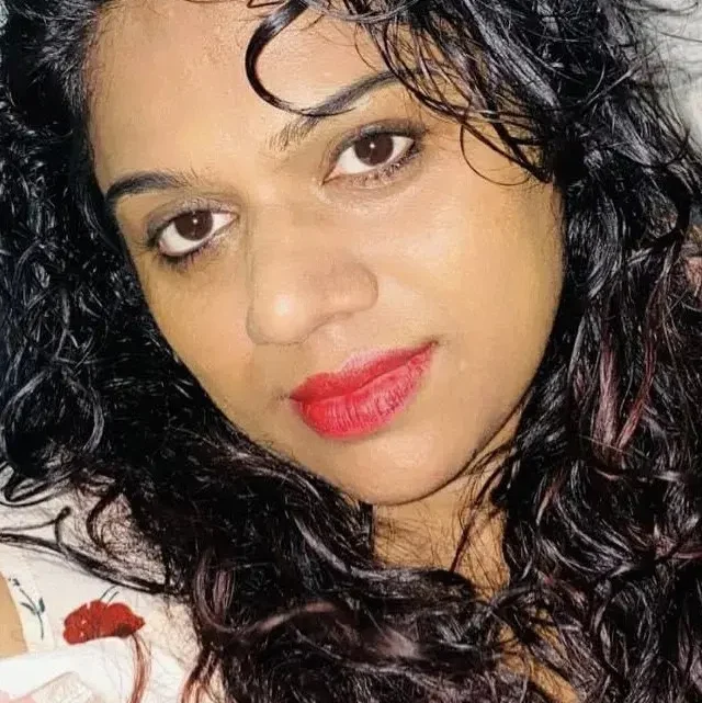 Mariyam Afeefa Biography: Height, Age, Husband, Net Worth, Movies, Awards, Career, Ethnicity