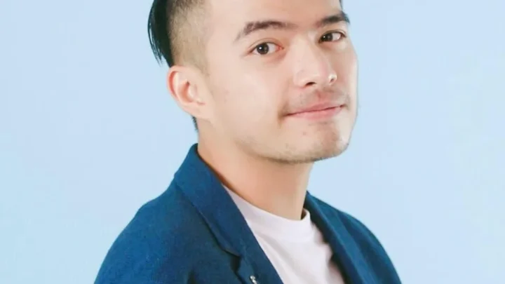 Lý Thành Cơ Biography: Age, Net Worth, Height, Blog, Books, YouTube, Countries Visited, Girlfriend