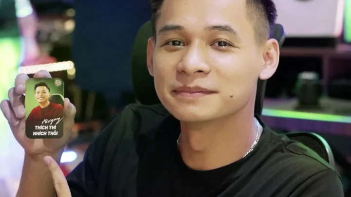 Độ Mixi Biography: Age, Wife, Children, Net Worth, Height, Career, PUBG Team, YouTube, Wiki