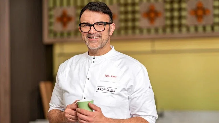 Tarik Rose Biography: Ethnicity, Parents, Culinary, Instagram, Net Worth, Books, Awards