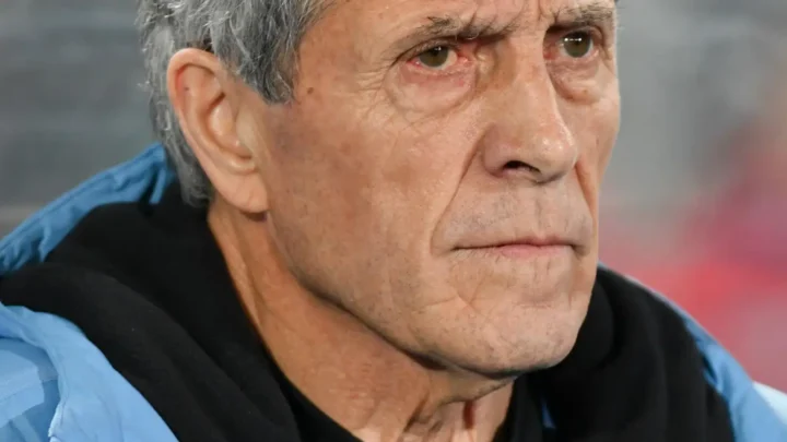 Óscar Tabárez Biography: Wife, Age, Net Worth, Parents, Transfers, Ethnicity, Children