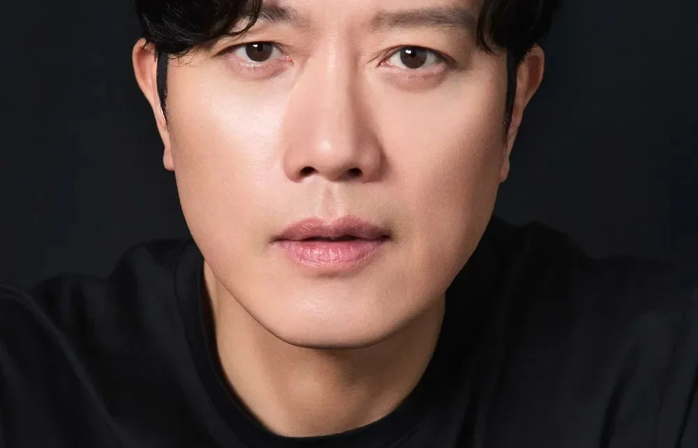 Park Hee-soon Biography: Parents, Net Worth, Girlfriend, Age, Movies, Instagram, Awards, Ethnicity