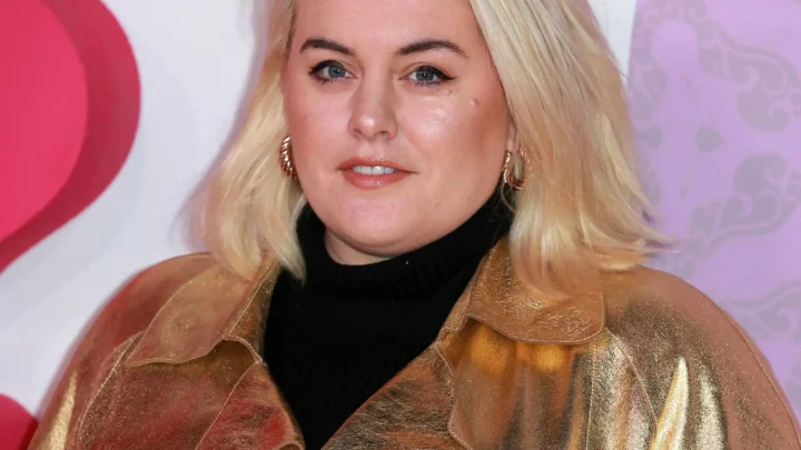 Felicity Hayward Biography: Age, Boyfriend, Height, Net Worth, Parents, Instagram, Career