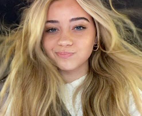 Tess Holloway Biography: Age, Boyfriend, Height, Net Worth, Parents, TikTok, Wiki, Instagram