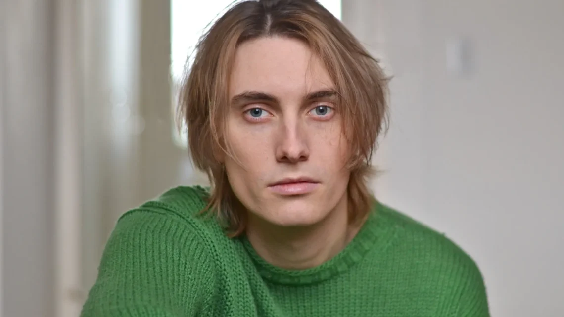 James Paxton Biography: Age, Parents, Height, Net Worth, Girlfriend, Movies, Instagram, Wiki