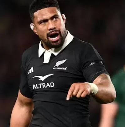 Ardie Savea Biography: Medals, Net Worth, Children, Ethnicity, Parents, Instagram, Height, Age, Wife