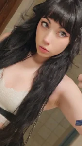 Layna Lazar