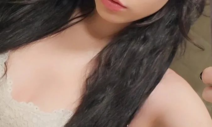 Layna Lazar Biography: Ethnicity, Parents, Net Worth, Age, Boyfriend, Height