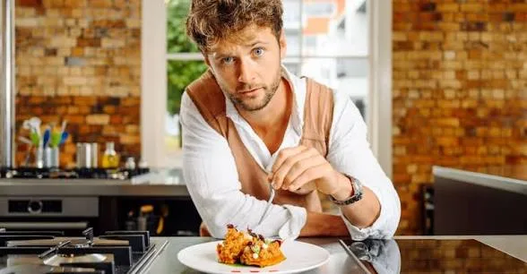 Hercules Noble Biography: YouTube, Net Worth, Recipes, Parents, Ethnicity, Height, Instagram, Age