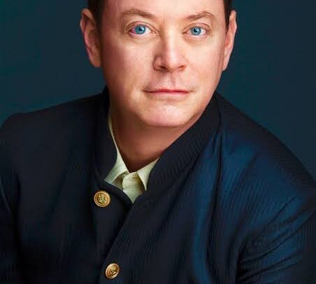 Andrew Solomon Bio: Ethnicity, Parents, Net Worth, Age, Books, Children, Awards, Height