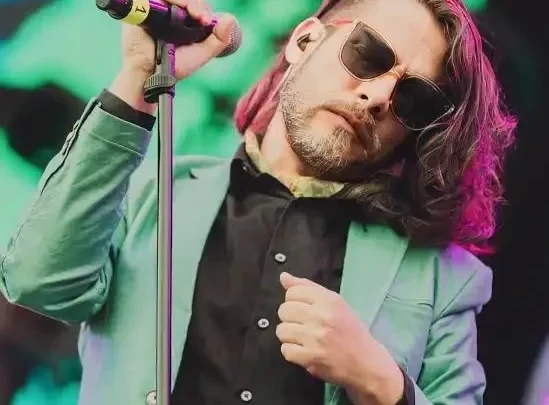 Alejandro Delius Biography: Height, Net Worth, Wife, Age, Kids, Parents, Songs & Albums, Ethnicity