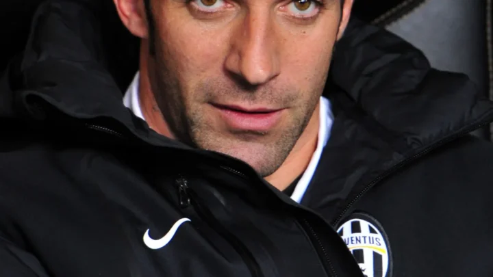 Alessandro Del Piero Biography: Wife, Height, Net Worth, Age, Football Club, Ethnicity, Contracts, Religion