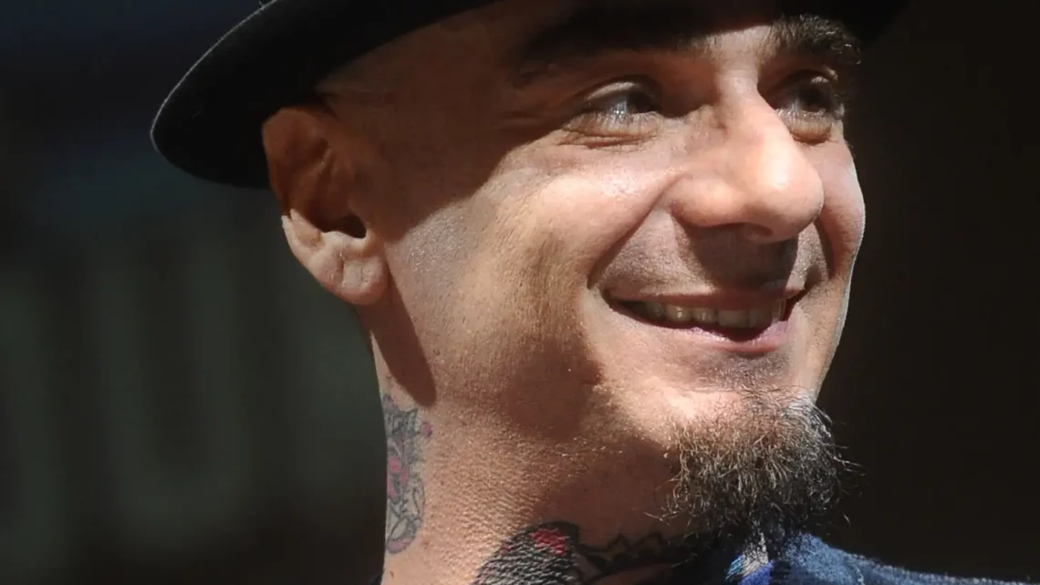 J-Ax Biography: Age, Height, Real Name, Instagram, Songs, Net Worth, Wife, Ethnicity