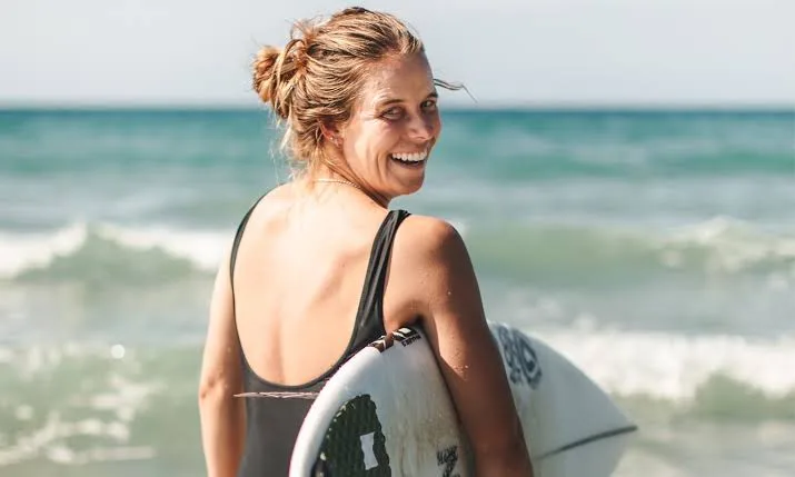 Paige Hareb Biography: Ethnicity, Parents, Awards, Net Worth, Age, Height, Instagram, Partner