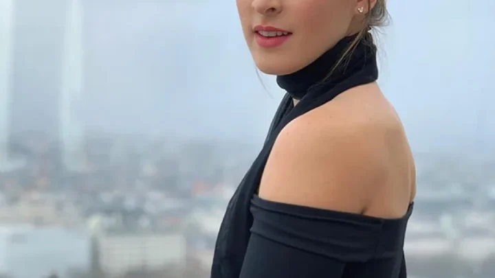 Carlotta Ferlito Biography: Instagram, Net Worth, Awards, Age, Height, Parents, Ethnicity, Siblings