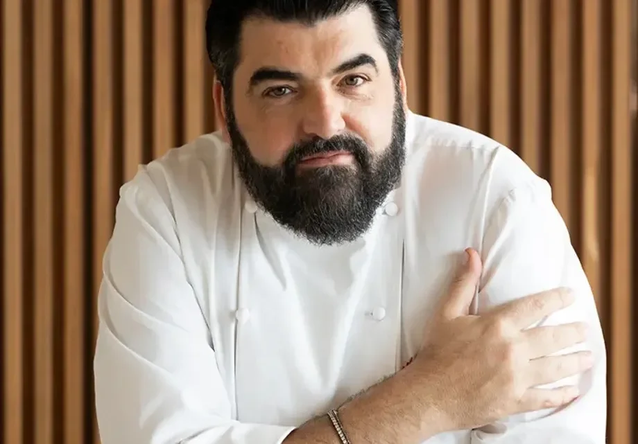 Antonino Cannavacciuolo Bio: Net Worth, Villa Crespi, Ethnicity, Parents, Instagram, Wife, Ethnicity, Tv Shows