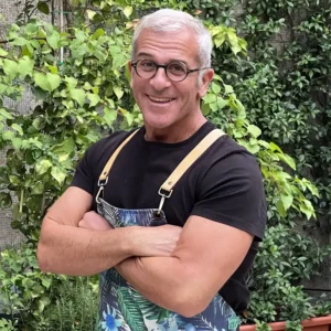 Max Mariola