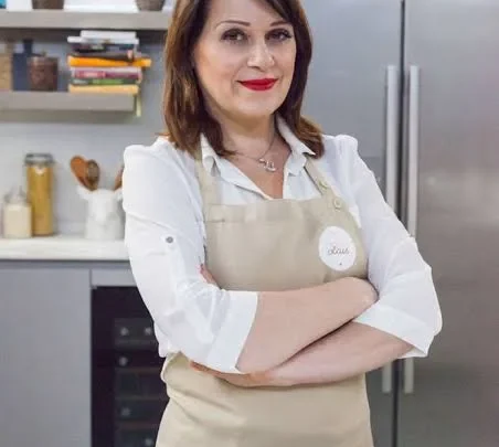 Sonia Peronaci Biography: Tv Shows, Age, Parents, Net Worth, Awards, Instagram, Husband, Ethnicity