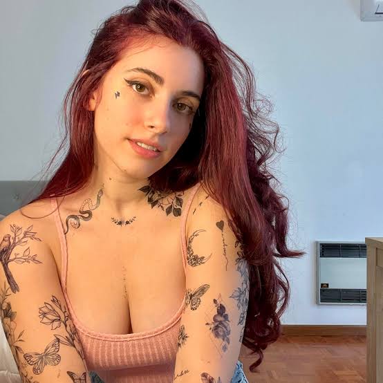 Catarina Paolino Biography: Net Worth, OnlyFans, Age, Height, Parents, Ethnicity, Religion, Instagram
