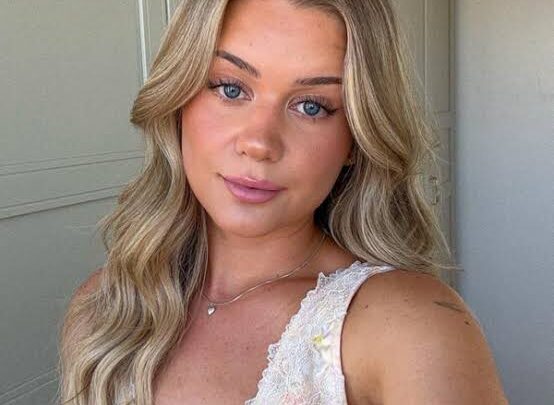 Misslisibell Biography: Partner, Age, Ethnicity, Net Worth, YouTube, Parents, Height