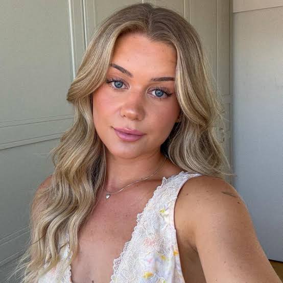 Misslisibell Biography: Partner, Age, Ethnicity, Net Worth, YouTube, Parents, Height