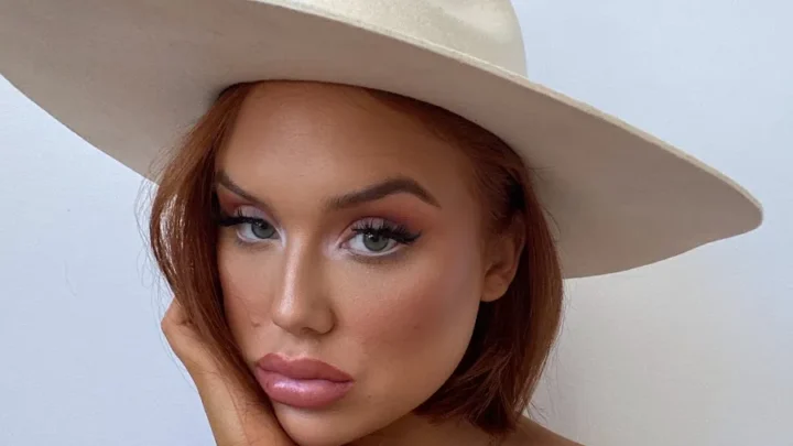 Lily Brown Biography: Net Worth, Age, Siblings, Parents, Height, Relationship, Career, Instagram