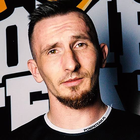 Szymon Kasprzyk Biography: Age, MMA, Height, Ethnicity, Parents, Net Worth, YouTube