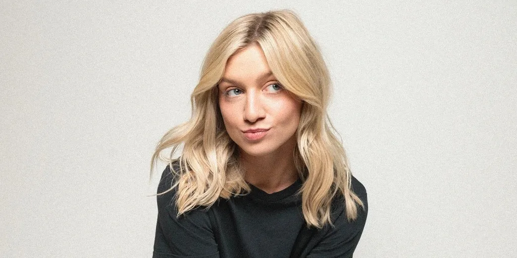 Anna x Sitar Biography: Boyfriend, Age, Net Worth, Siblings, Parents, Education, Instagram, Career