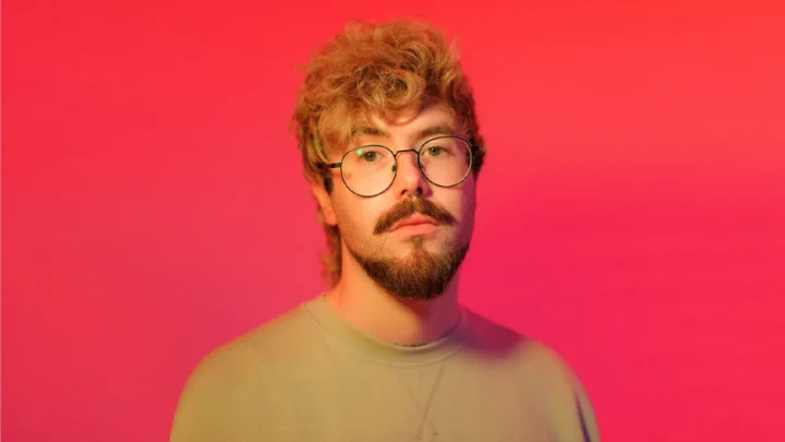 Robert Grace Biography: Net Worth, Wife, Kids, Songs, Age, Albums, Instagram, Career