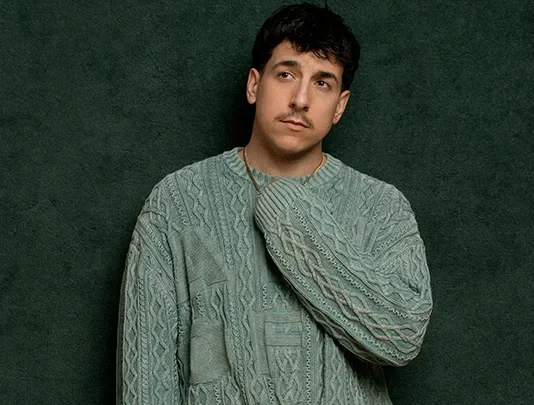 Fernando Daniel Biography: Parents, Net Worth, Girlfriend, Height, Age, Songs, Ethnicity