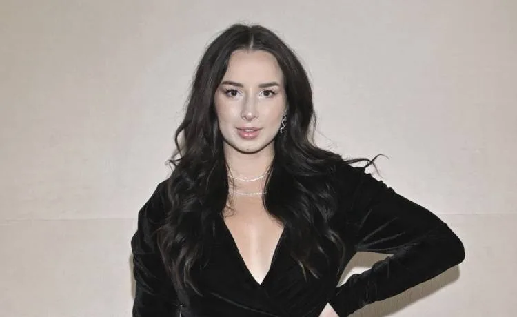 Sylwia Lipka Biography: Tv Shows, Age, Height, YouTube, Net Worth, Ethnicity, Parents, Songs