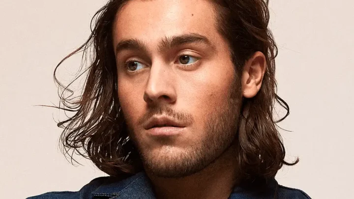 Benjamin Ingrosso Biography: Parents, Net Worth, Songs, Instagram, Height, Movies