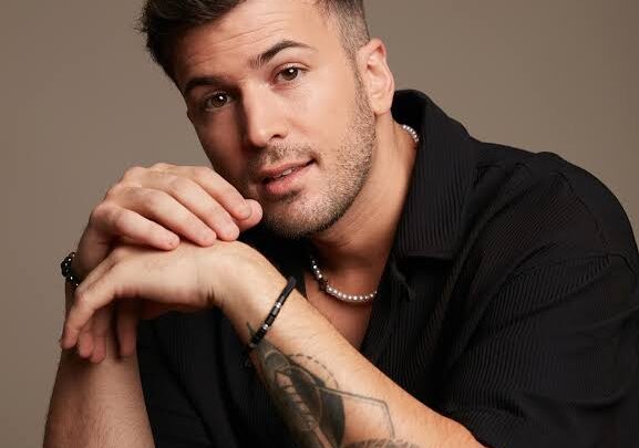David Carreira Biography: Siblins, Height, Movies, Age, Parents, Net Worth, Awards, Instagram