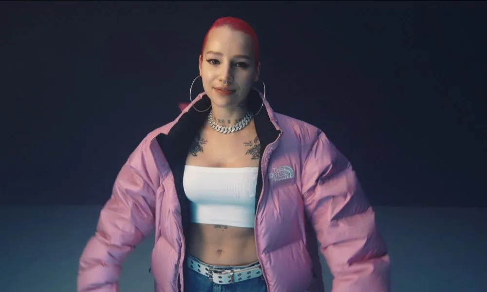 Young Leosia Biography: Ethnicity, Age Net Worth, Boyfriend, Songs, Instagram, Height