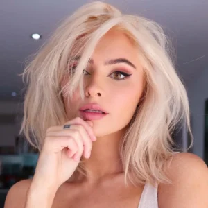 Talia Mar