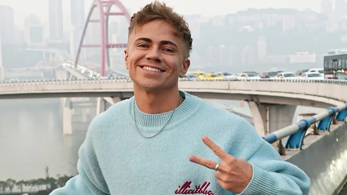 Dylan Page Biography: Net Worth, Age, Brother, Height, Parents, Career, TikTok, Girlfriend