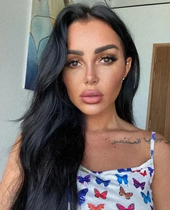Fidji Ruiz Biography: Age, Height, Ethnicity, Parents, Instagram ...
