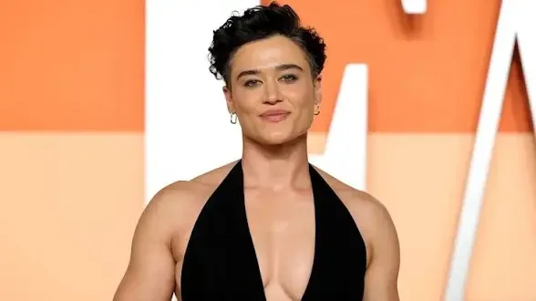 Katy O’Brian Biography: Age, Spouse, Height, Net Worth, Parents, Movies, Instagram, Awards