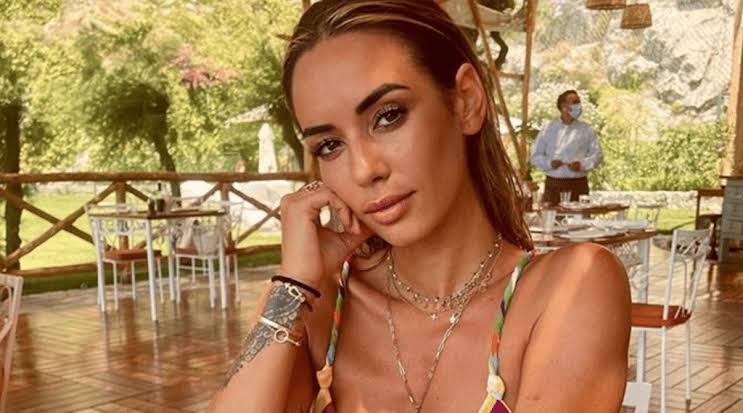 Hilona Gos Biography: Instagram, Net Worth, Age, Height, Ethnicity, Parents, Boyfriend