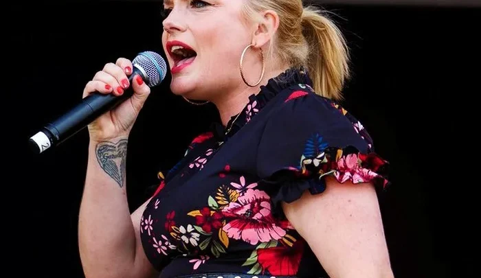 Sinéad Quinn Biography: Singles, Net Worth, Age Height, Album, Ethnicity, Awards, Parents